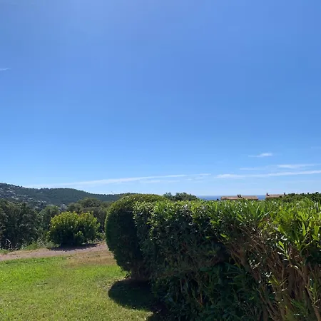 Climatise Avec Piscine Et Jardin A L'entree Du Golfe De St Tropez Appartamento La Garonnette-Plage