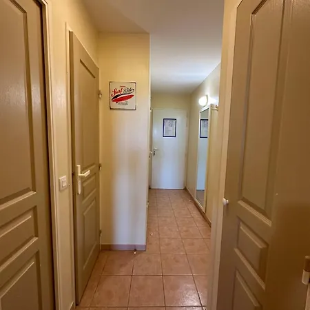 Appartement Climatise Avec Piscine Et Jardin A L'entree Du Golfe De St Tropez
